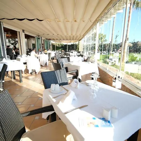 Apartman At Club Playa Real Marbella