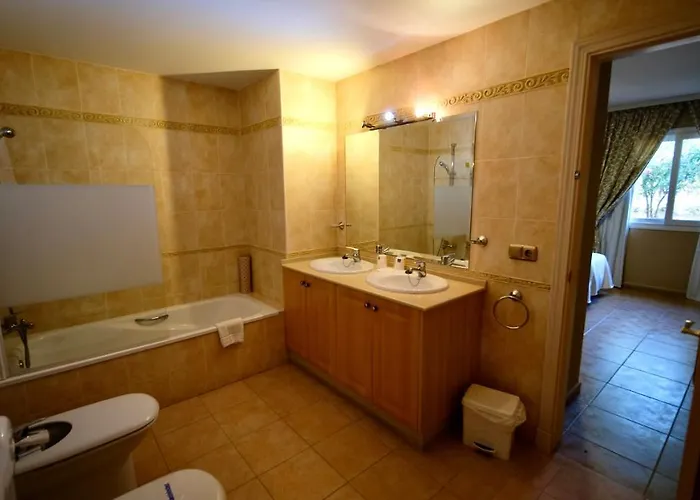 At Club Playa Real Apartament Marbella